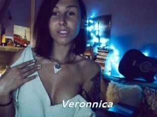 Veronnica