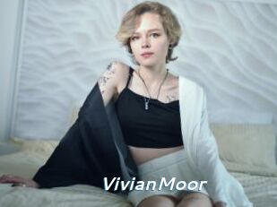 VivianMoor