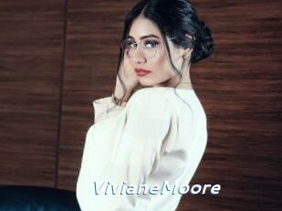 VivianeMoore