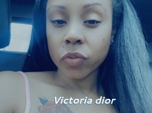 Victoria_dior