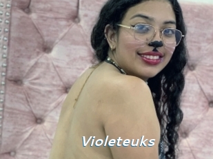 Violeteuks